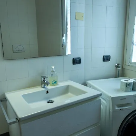 Le Tre Torri - Twa Apartment Bologna